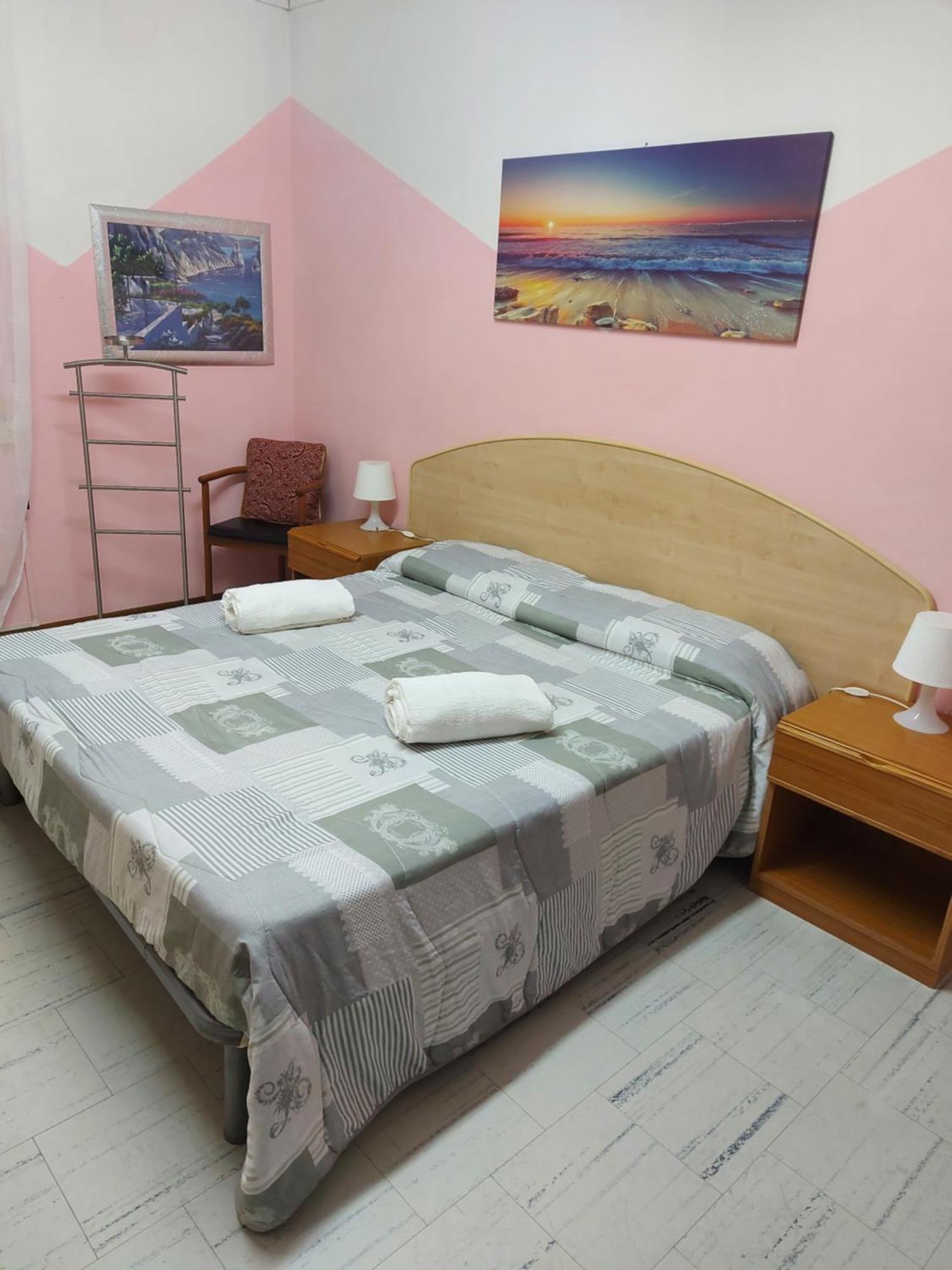 Hotel Domus Pacis Santa Chiara Casa Per Ferie Loreto Zimmer foto
