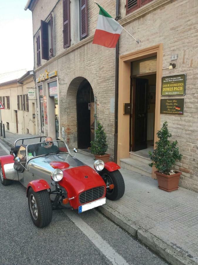 Hotel Domus Pacis Santa Chiara Casa Per Ferie Loreto Exterior foto